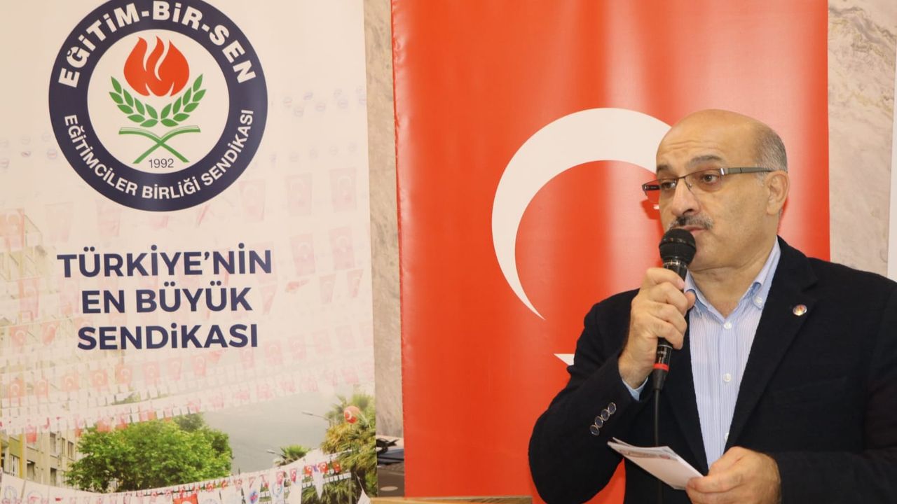 Eğitim-Bir-Sen: Öğretmen emeği görmezden gelinemez görseli