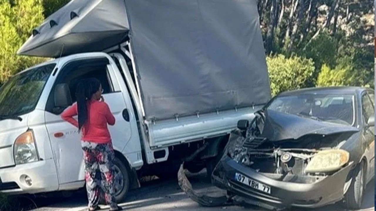 Antalya Kumluca’da feci kaza: 1 ölü, 1 yaralı görseli
