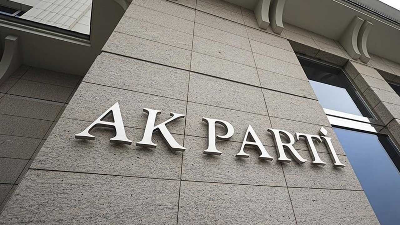AK Parti yoğun kamp programıyla yazı geçirecek görseli
