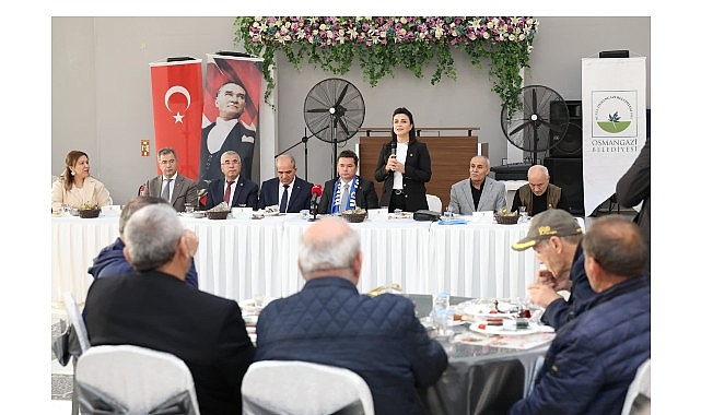 Başkan Aydın’a Ovaakça’da hizmet teşekkürü görseli