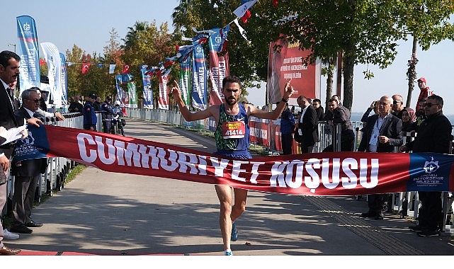 Kocaeli'de binler Cumhuriyet'e koşacak görseli