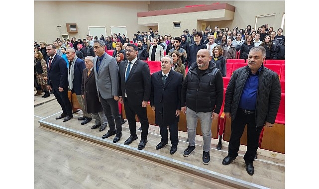 Mehmet Akif Ersoy Vefatının 89. Yılında Gölcük’te anıldı görseli