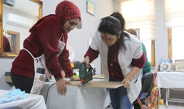 Atatürk Gençlik Merkezi’nde dolu dolu kurs sezonu görseli