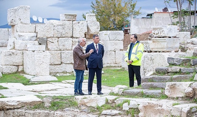 Smyrna Tiyatrosu gün yüzüne çıkıyor görseli