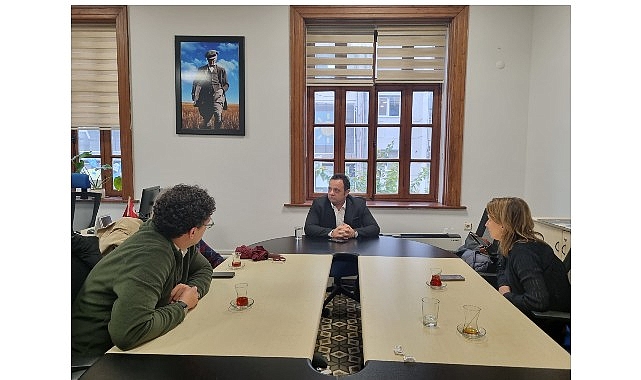 Ayvalık Alan Başkanlığı, İzmir Büyükşehir Belediyesi Ahmet Piriştina Kent Arşivi ve Müzesi’ni (APİKAM) ziyaret etti. görseli