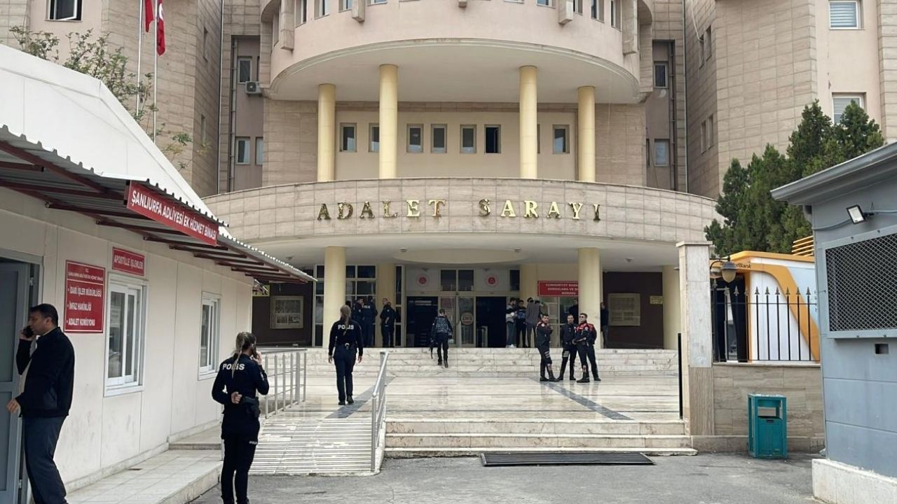 Şanlıurfa Adliyesi'nde patlama: 1 personel yaralandı görseli