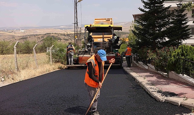 Çankaya’da Asfalt Çalışmaları Sürüyor görseli