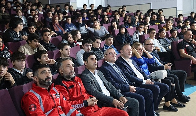 Kartepe’de Öğrencilere Afet Bilinci Söyleşisi görseli