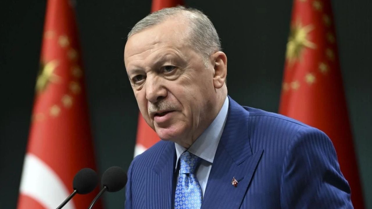 Erdoğan: “Milletin sorunlarından koptular” görseli