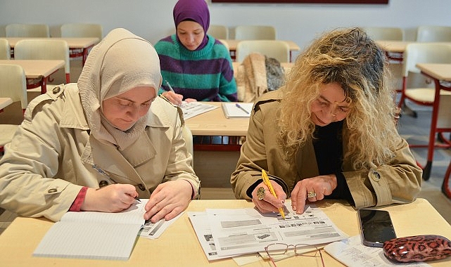 “Yabancılar İçin Türkçe Konuşma Kulübü” Başladı görseli