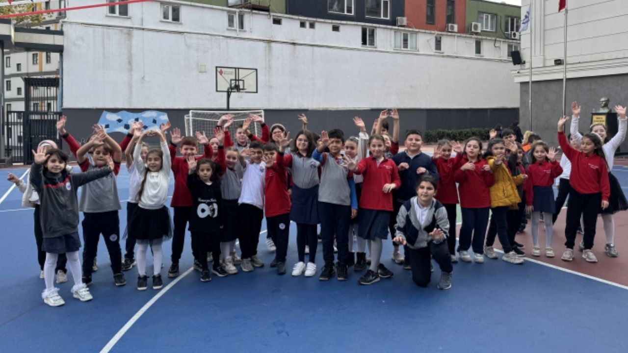 Okullarda ilk ara tatil başladı görseli