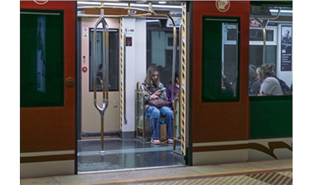 Fahrettin Altay ve Narlıdere arasında metro seferleri yeniden başladı görseli