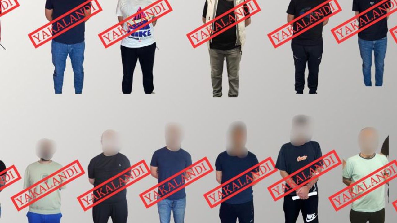 Kırmızı bültenle aranan 13 suçlu Türkiye'ye iade edildi görseli