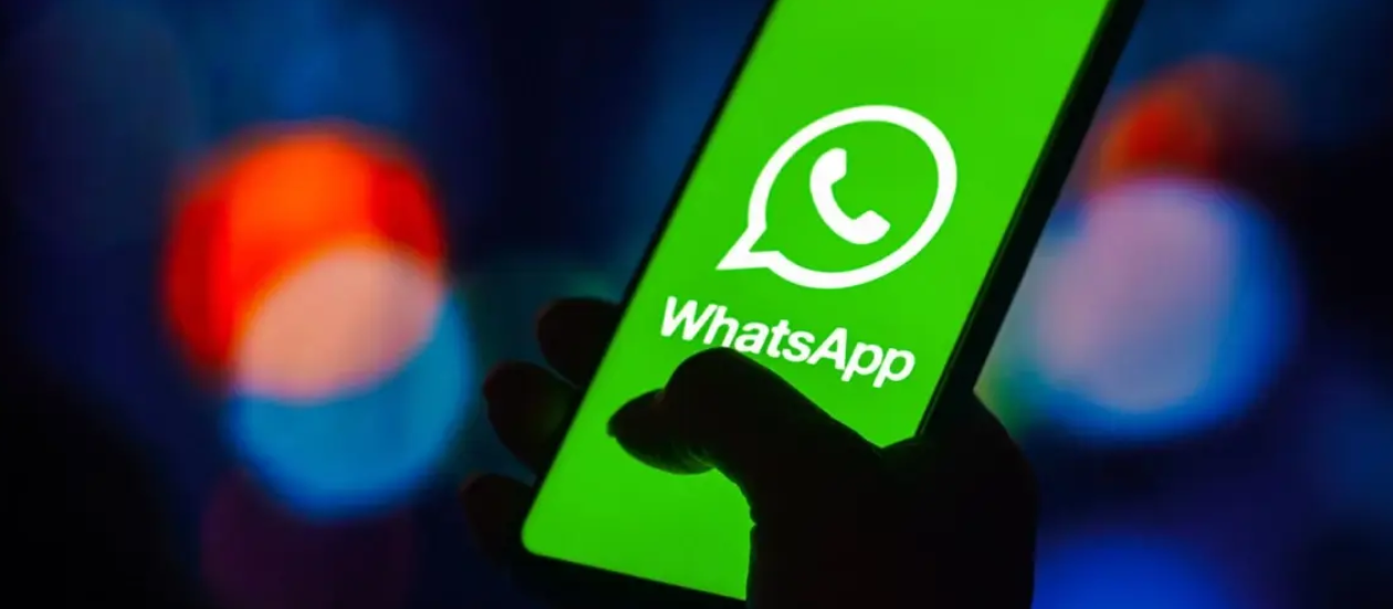 WHATSAPP’TAN GİZLİLİK ATAĞI: MESAJLAR ARTIK 1 SAATTE YOK OLACAK! görseli