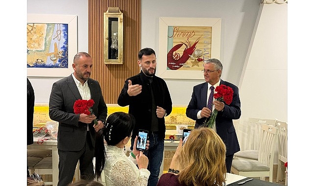 Başkan Topaloğlu Kazak öğretmenlerle bir araya geldi görseli