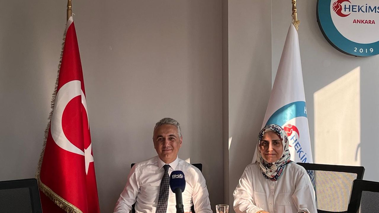 HEKİMSEN'den yasa tasarısı uyarısı: Aile hekimleri izin haklarını kullanamıyorlar görseli