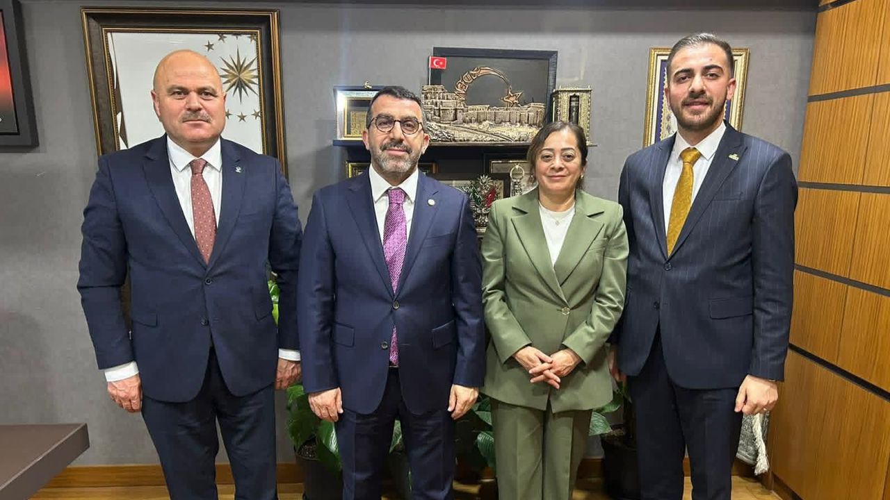 Cumhurbaşkanı Erdoğan’ın Genişletilmiş İl Başkanları Toplantısına Kars İl yönetimide katıldı görseli
