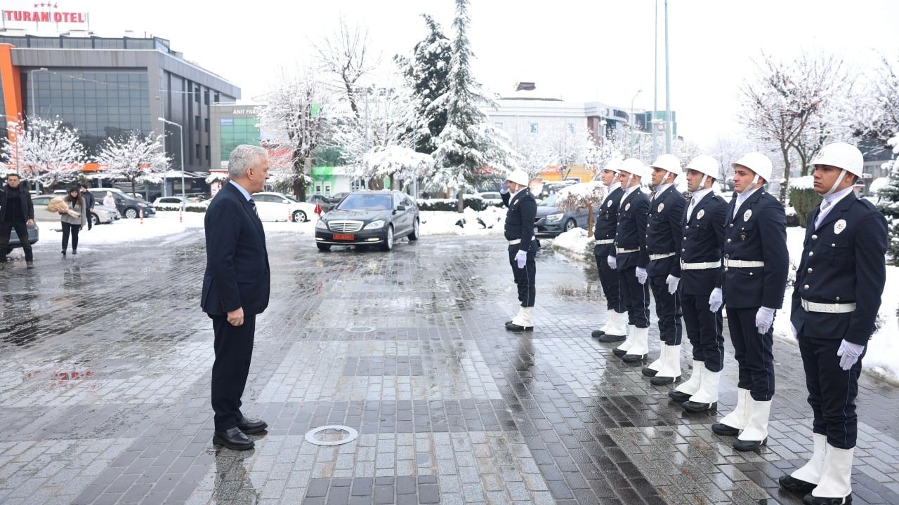 Düzce Valisi "Mehmet Makas" göreve başladı görseli