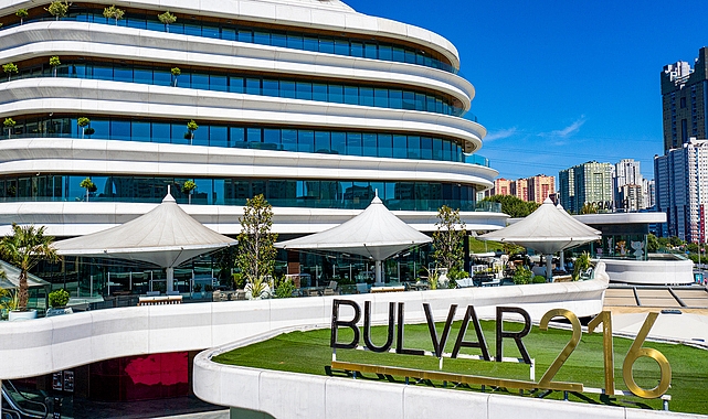 Bulvar 216’da Oktoberfest Coşkusu Başlıyor! görseli