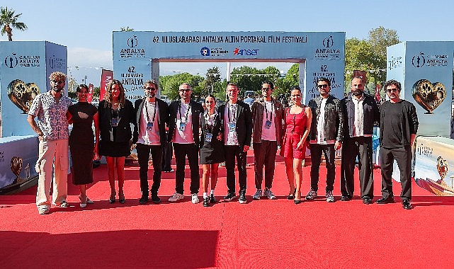 Altın Portakal yarışında bugün beyazperdeye, hayatta kalma hikâyeleri yansıdı görseli
