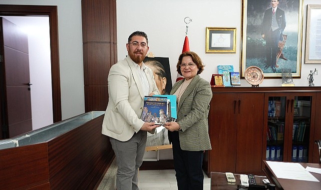 Aydın Büyükşehir Gazeteciler Cemiyeti Yönetimi, Başkan Hatice Gençay’ı Ziyaret Etti görseli