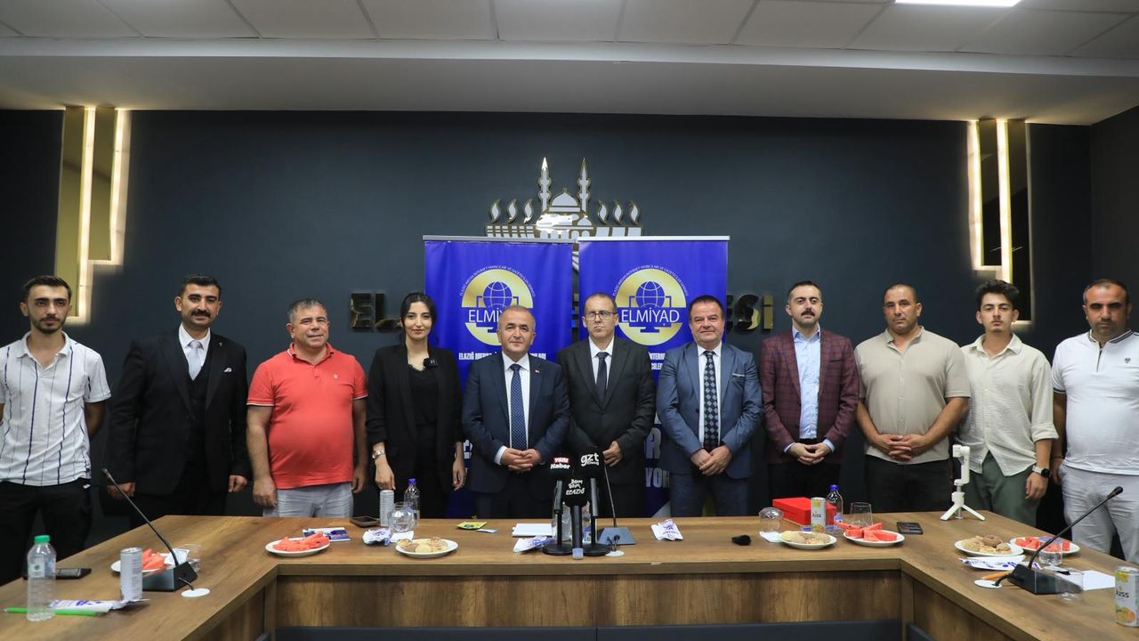 Vali Numan Hatipoğlu, "ELMİYAD ile Şehir Konuşuyor" programının ilk konuğu oldu görseli