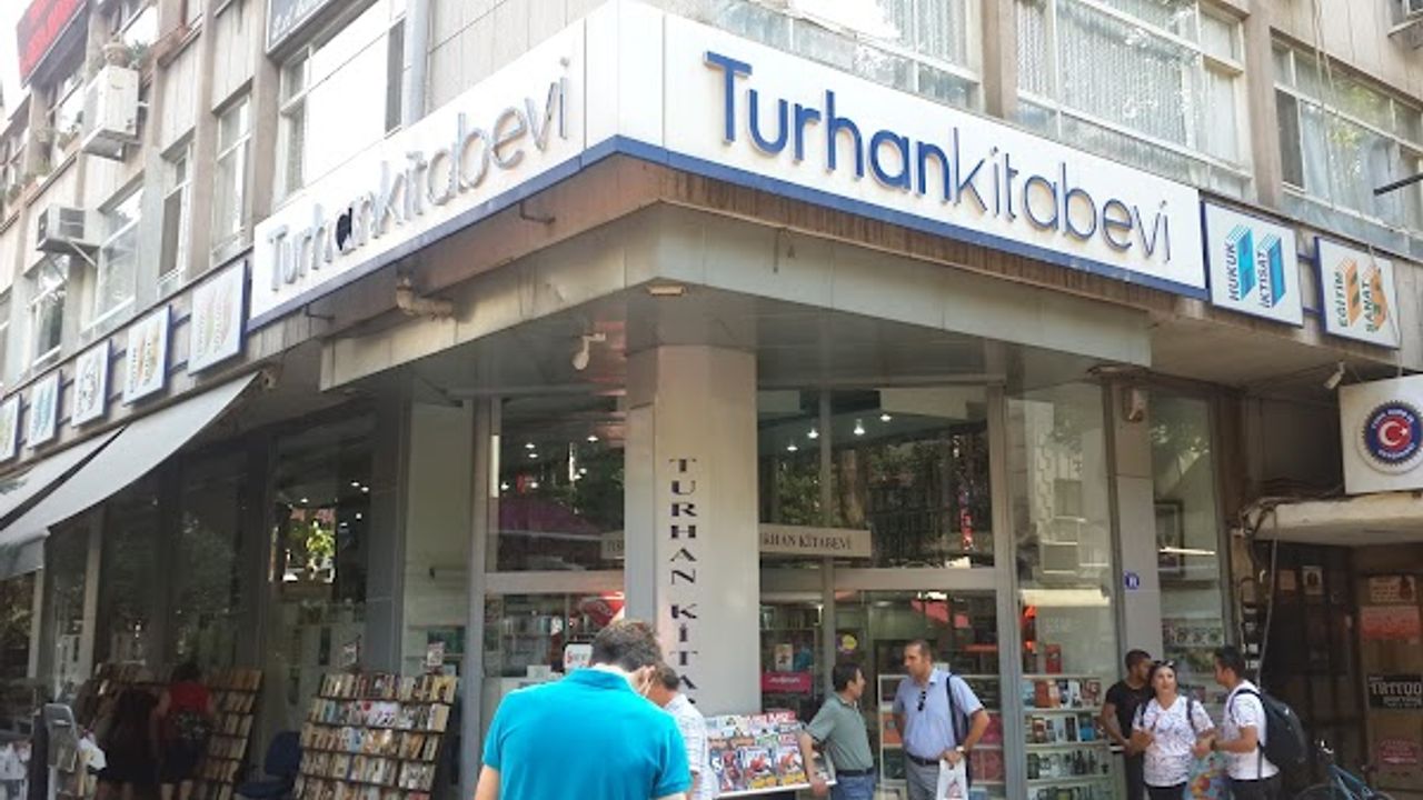62 yıllık bellek noktası kapanıyor: Turhan Kitabevi tarihe karışıyor görseli