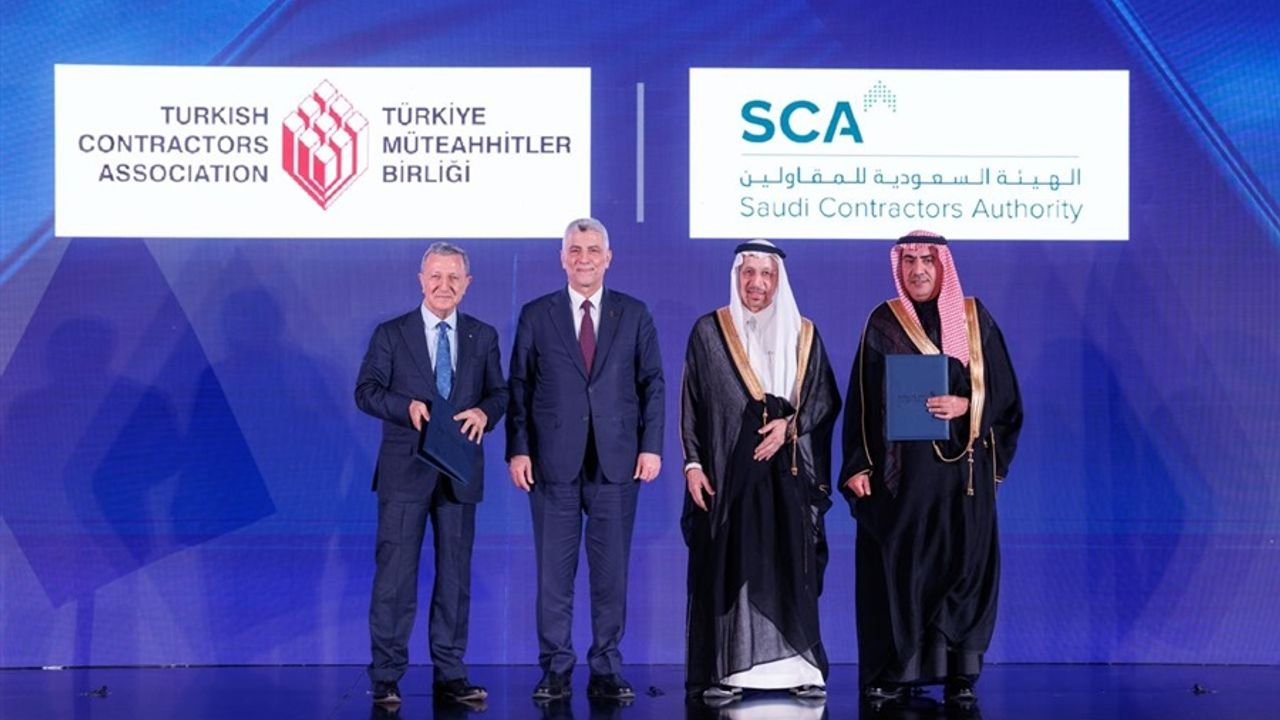 Suudi Arabistan'la ticaret hacmi hedefi 10 milyar dolar görseli