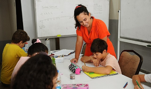 Vecdi Altay Çocuk Kulübü’nde kış kursları başlıyor görseli