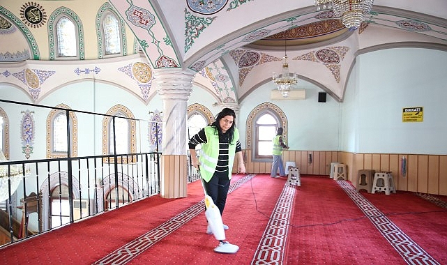 Çiğli’de İbadethaneler İçin Temizlik Mesaisi görseli