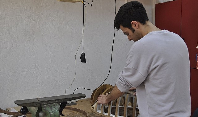 EÜ Devlet Türk Musikisi Konservatuvarı sanat dünyasının yıldızlarını yetiştiriyor görseli