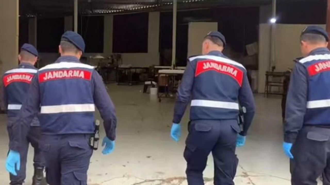 Yılbaşı öncesi sahte içki operasyonları: 171 şüpheliye adli işlem görseli