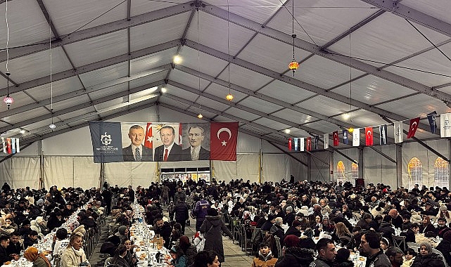 Ramazan Çadırı’nda kalpler ilahi aşkla doldu görseli
