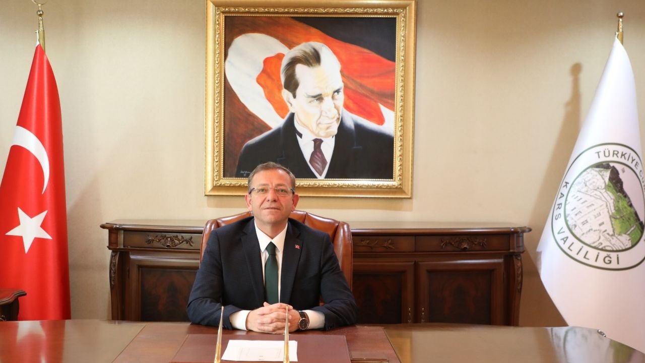 Kars Valisi Ziya Polat'tan şehit Mehmetçikler için başsağlığı mesajı görseli
