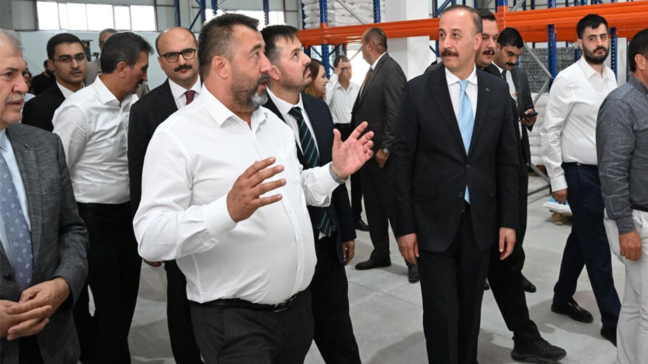 Isparta’ya TKDK desteğiyle yeni yatırım: Gültat bakliyat paketleme tesisi açıldı görseli
