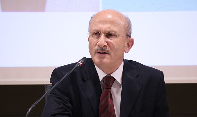Oruç tutmak kulun Allah’a doğru manevî yolculuğunun ifadesi! görseli