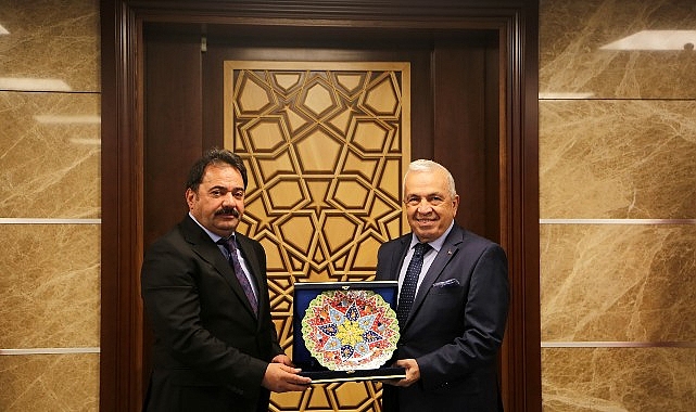 Başkan Şadi Özdemir'den Emniyet Müdürü Gökce'ye hayırlı olsun ziyareti görseli
