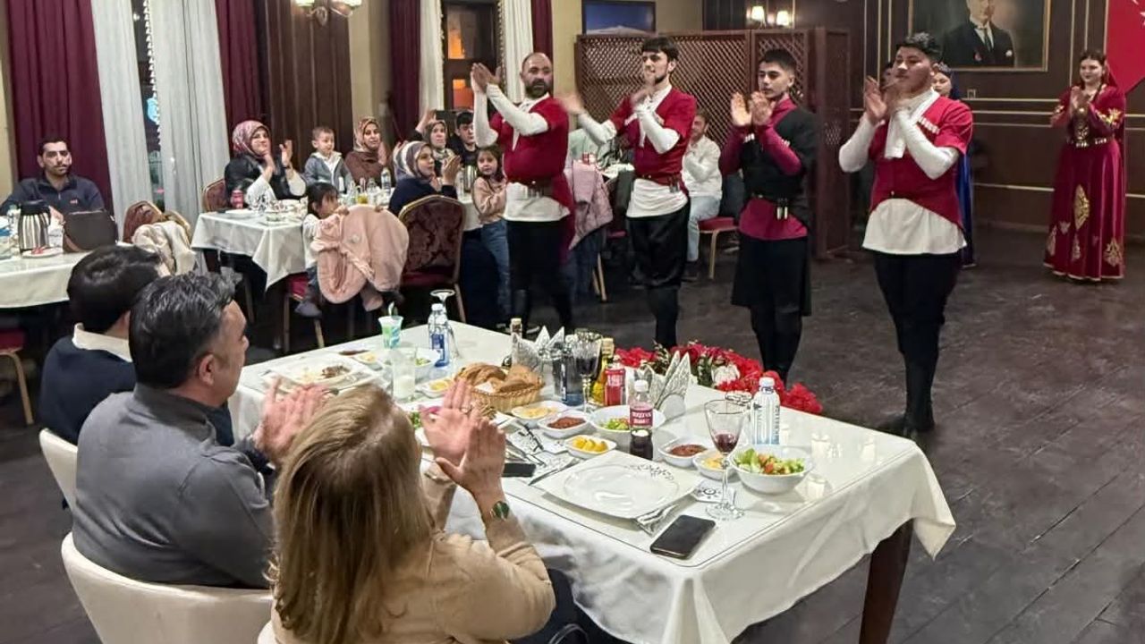 Kars’ta “Polis Moral ve Motivasyon Gecesi” düzenlendi görseli