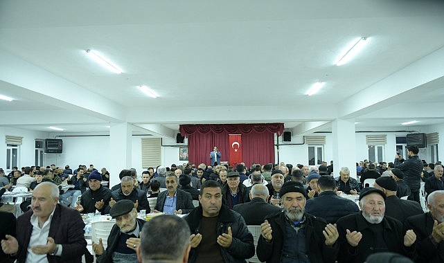 Başkan Çırpanoğlu Mahalle Sakinleriyle İftarda Buluştu görseli