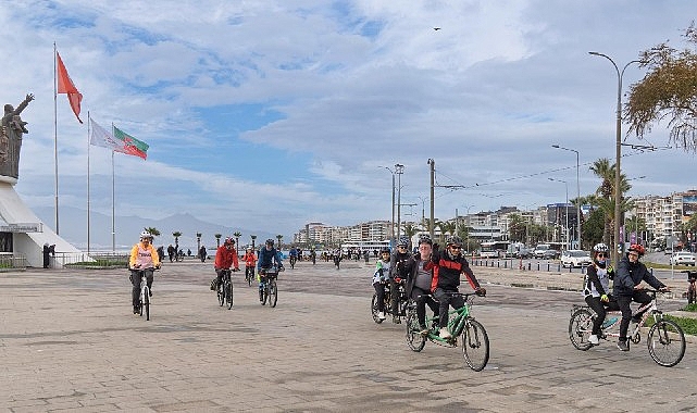 Pedallar, görme engellilerin kitaplara erişimi için çevrildi görseli