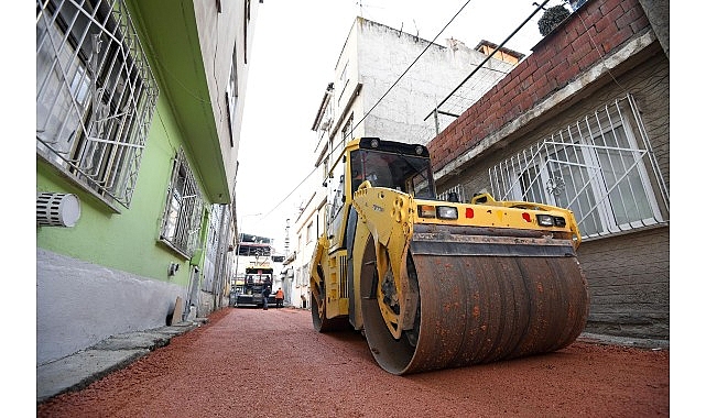 Osmangazi’de Eski Asfaltlar Yenileniyor görseli