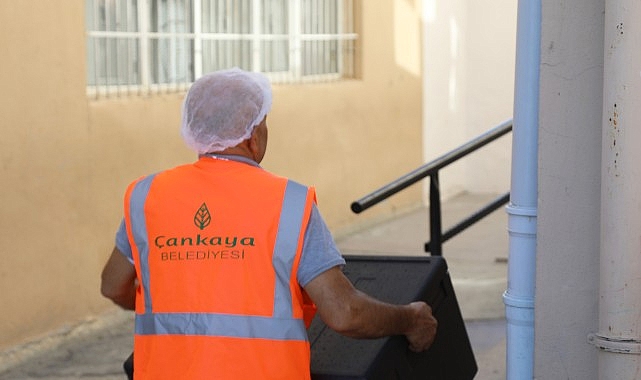 Çankaya'dan Her Gün 2 Bin Öğrenciye Sıcak Öğle Yemeği görseli