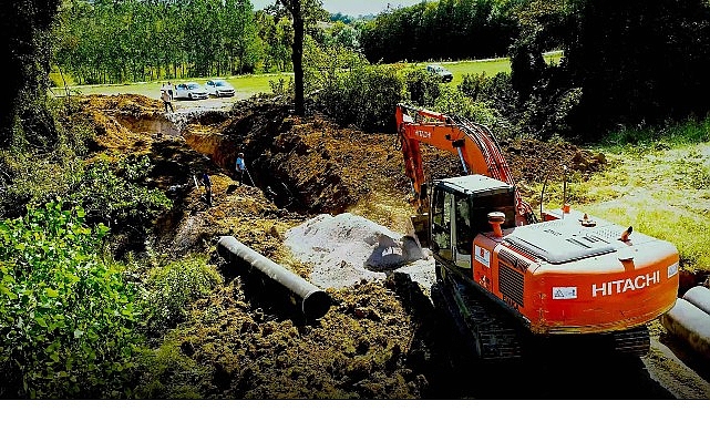 Toramanlar’da sulama suyu toprakla buluştu görseli