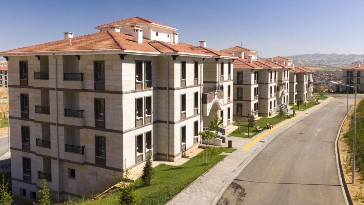 500 bin sosyal konutta ilk teslimatlar 2027 baharında başlayacak görseli