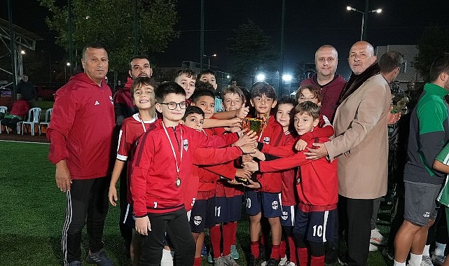 Osmangazi’de Cumhuriyetin Işığı Sporla Birleşti görseli