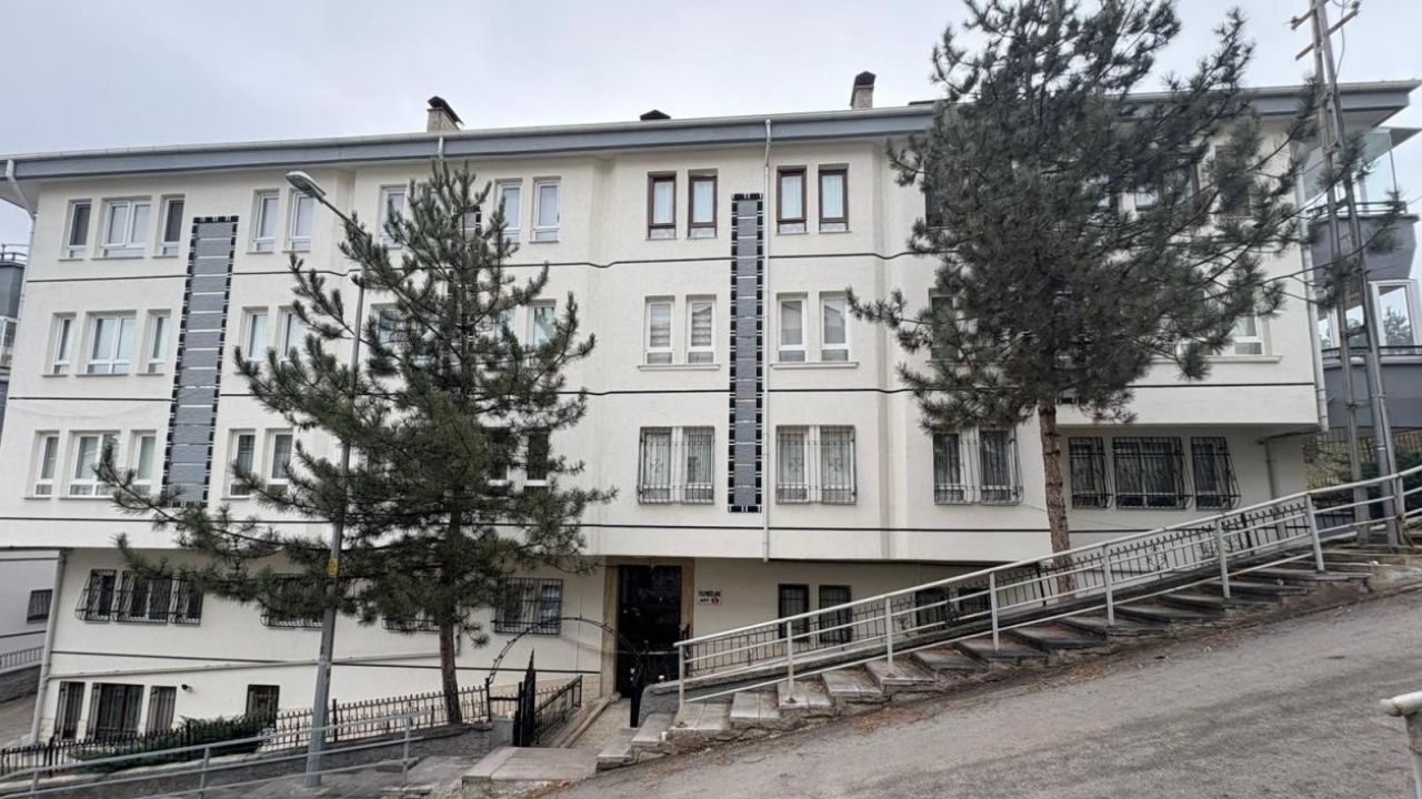 ra Çankaya’da hasarlı bina boşaltıldı görseli