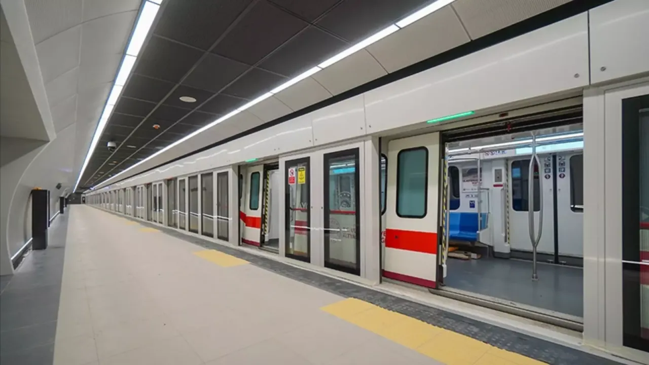 Taksim ve Şişhane istasyonları geçici olarak kapandı görseli