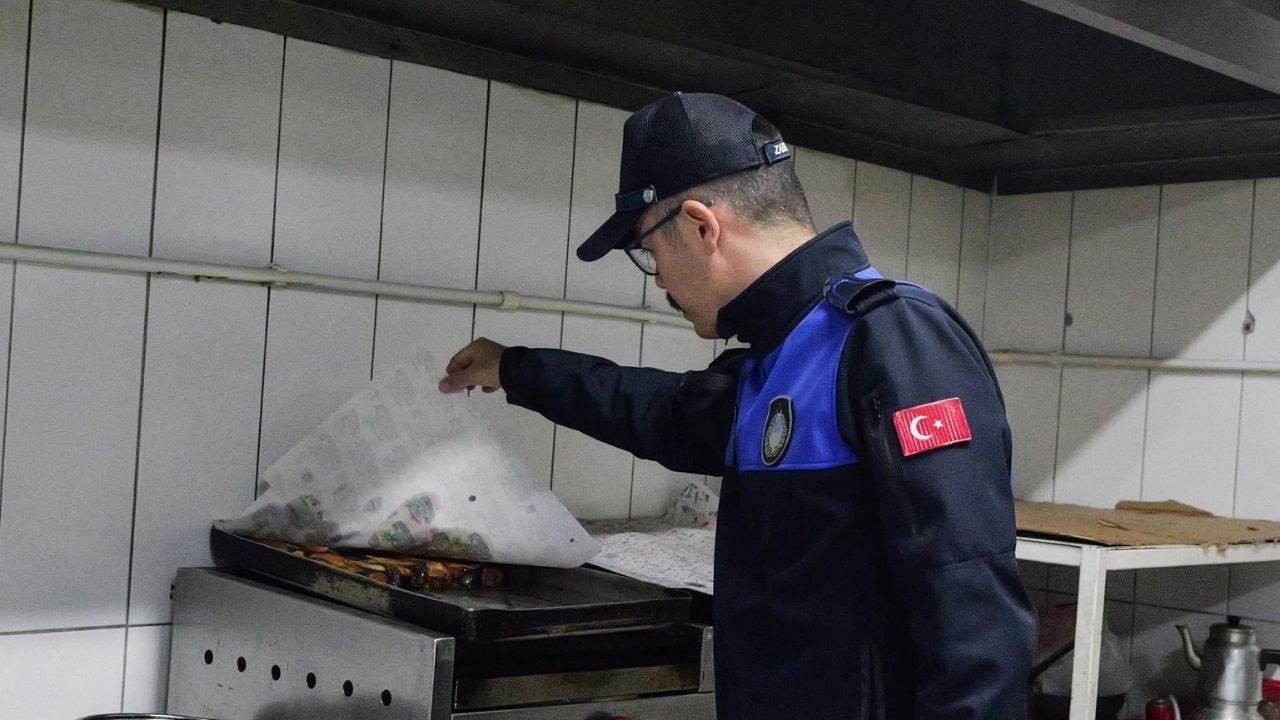 ra’da 154 işçi zehirlendi; yemek firması mühürlendi görseli