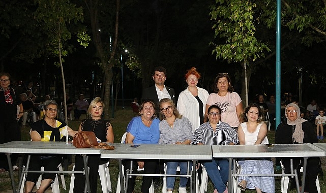 Ataevler Mahallesi’nde renkli gece görseli