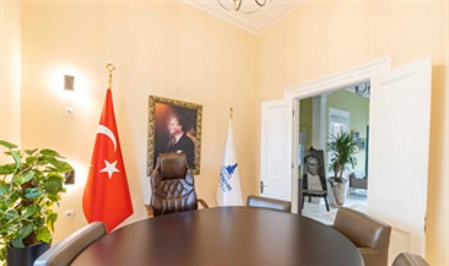 Başkan Tugay “Ay Yıldızlı Konak” seçimini anlattı görseli